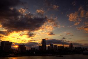 oosanbashi_hdr.jpg