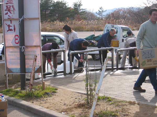 さんゆうの水汲み場