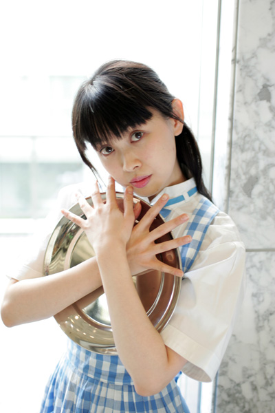 シホさん
