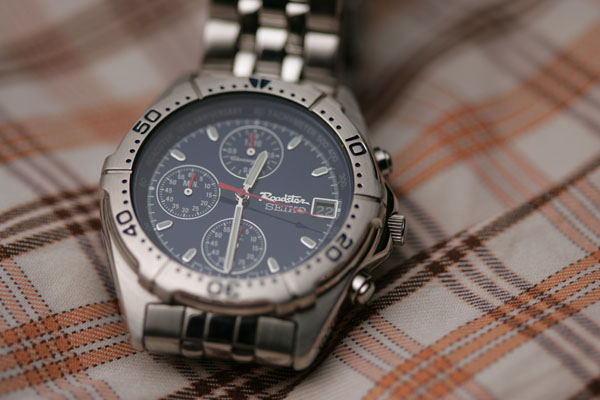 EF 100mm F2.8 Macro